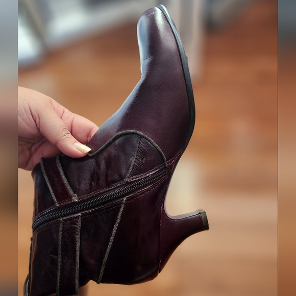 New Kenzie Punky boots. Dark purple/ burgundy size 8.5 - Picture 7 of 8